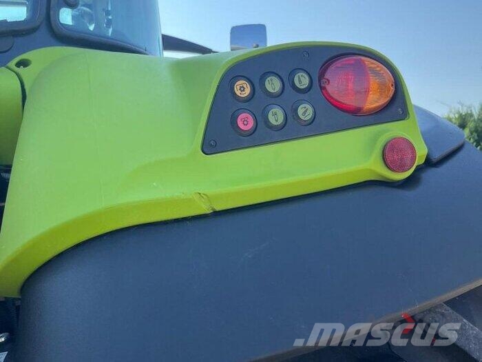 CLAAS Arion 430 Tractors