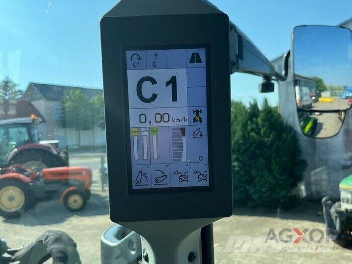 CLAAS Arion 430 Tractors