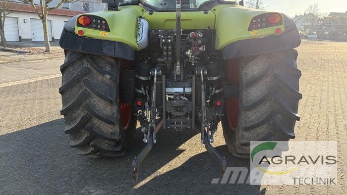 CLAAS ARION 470 CIS+ Traktorit
