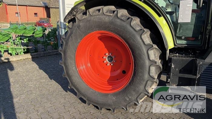 CLAAS ARION 470 CIS+ Traktorit