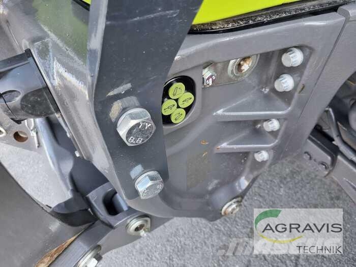 CLAAS ARION 470 CIS+ Traktori
