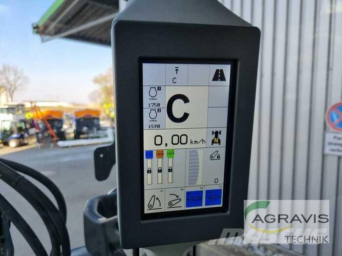 CLAAS ARION 470 CIS+ Traktori