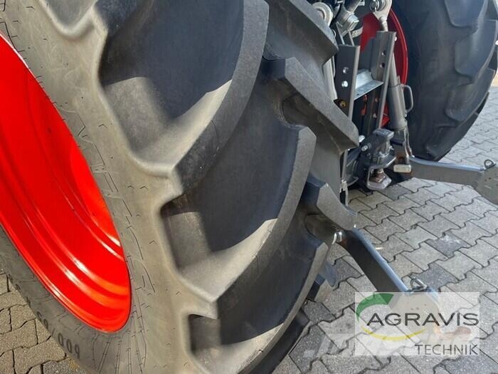 CLAAS ARION 470 CIS STAGE V Traktorer