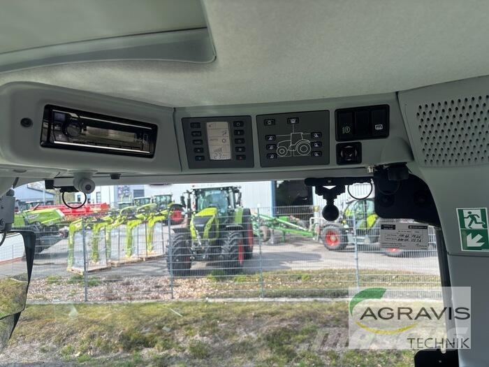 CLAAS ARION 550 CMATIC CEBIS 트랙터