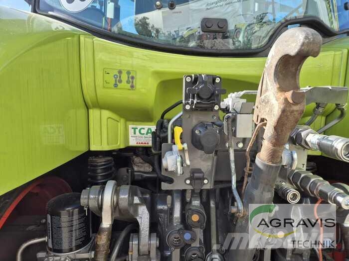 CLAAS ARION 550 CMATIC CEBIS Tractoren