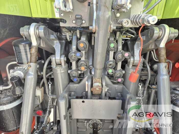 CLAAS ARION 550 CMATIC CEBIS Tractoren