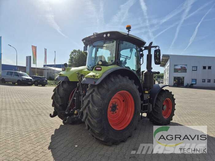 CLAAS ARION 550 CMATIC CEBIS Tractoren