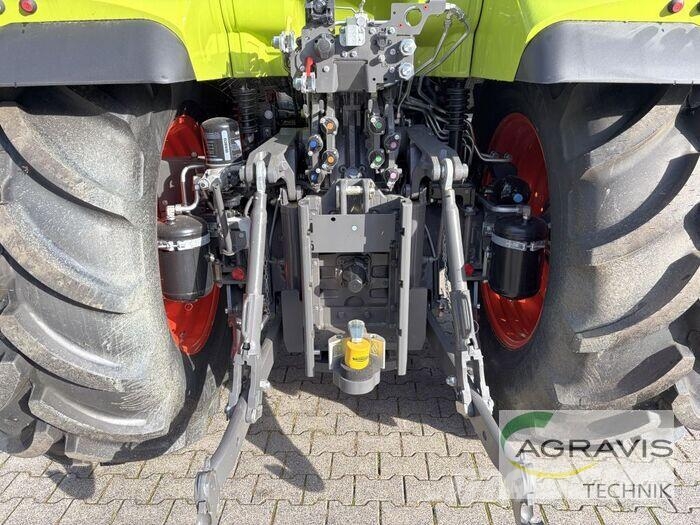 CLAAS ARION 550 CMATIC CEBIS Tractores