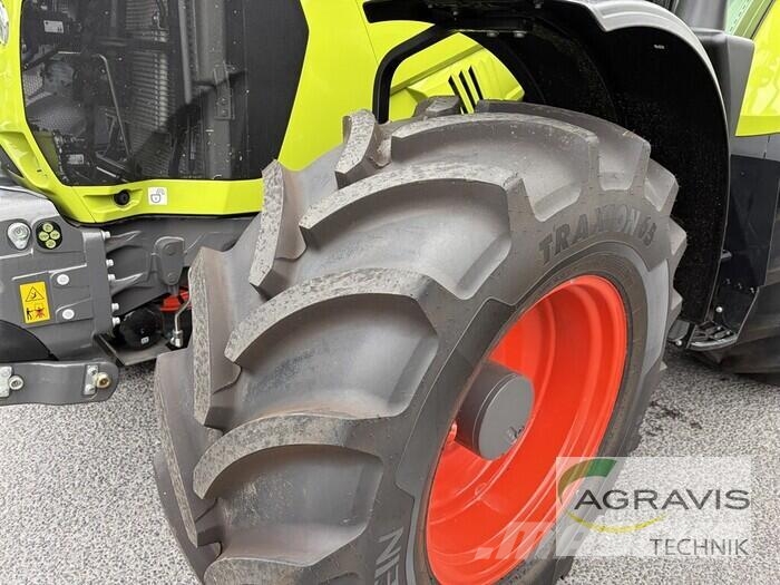 CLAAS ARION 550 CMATIC CEBIS Traktori