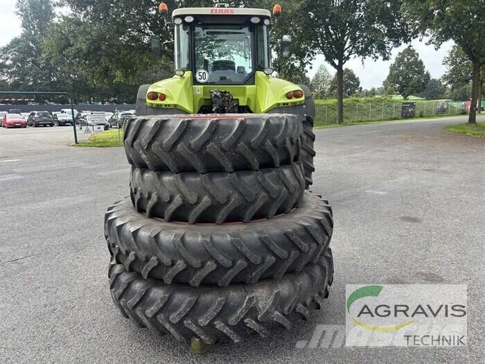 CLAAS ARION 620 CIS Traktory