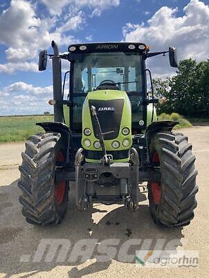CLAAS ARION 620 CIS Traktorok