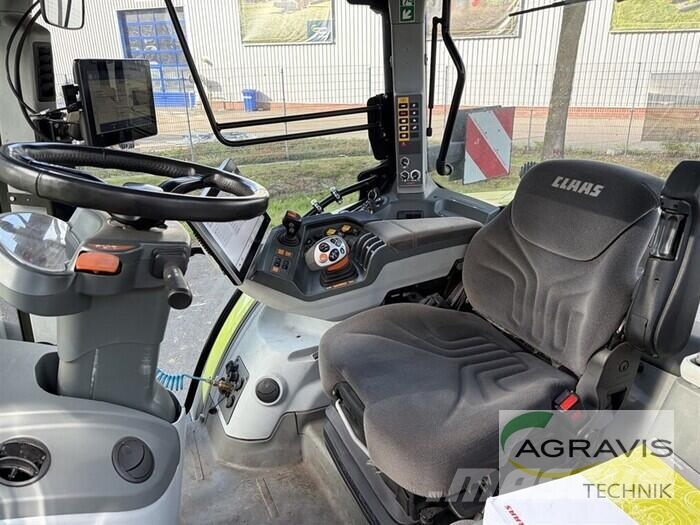 CLAAS ARION 660 CMATIC CEBIS Traktory