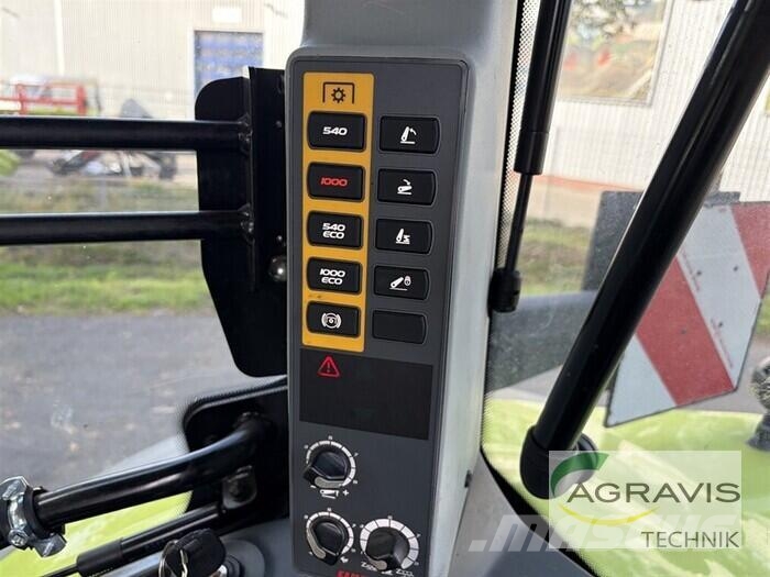 CLAAS ARION 660 CMATIC CEBIS Traktory