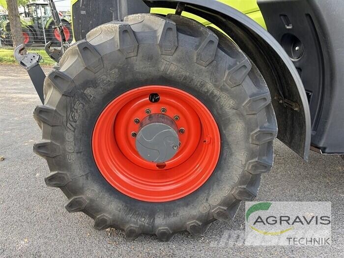CLAAS ARION 660 CMATIC CEBIS Traktory