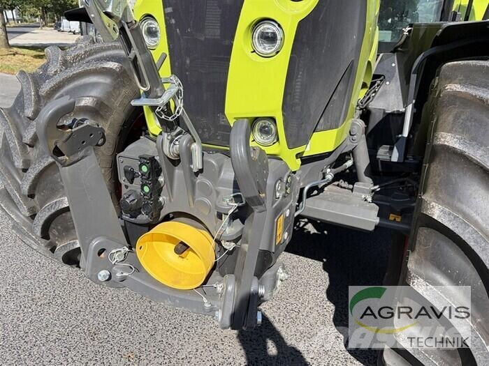 CLAAS ARION 660 CMATIC CEBIS Traktory