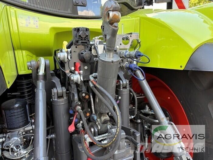 CLAAS ARION 660 CMATIC CEBIS + FL 150 Traktory