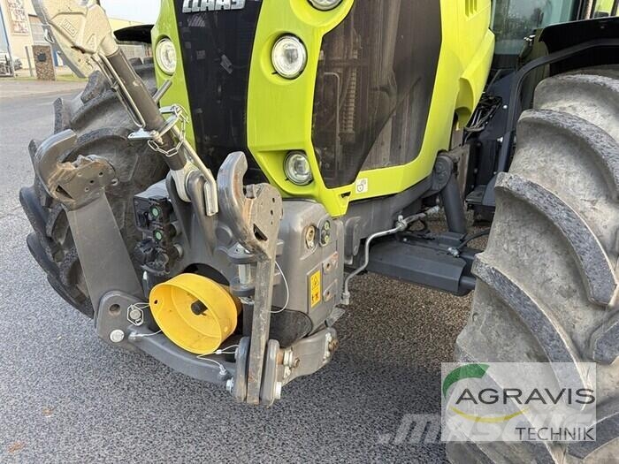 CLAAS ARION 660 CMATIC CEBIS Trattori