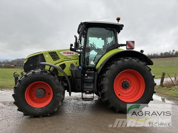 CLAAS AXION 810 CMATIC CEBIS Traktoren