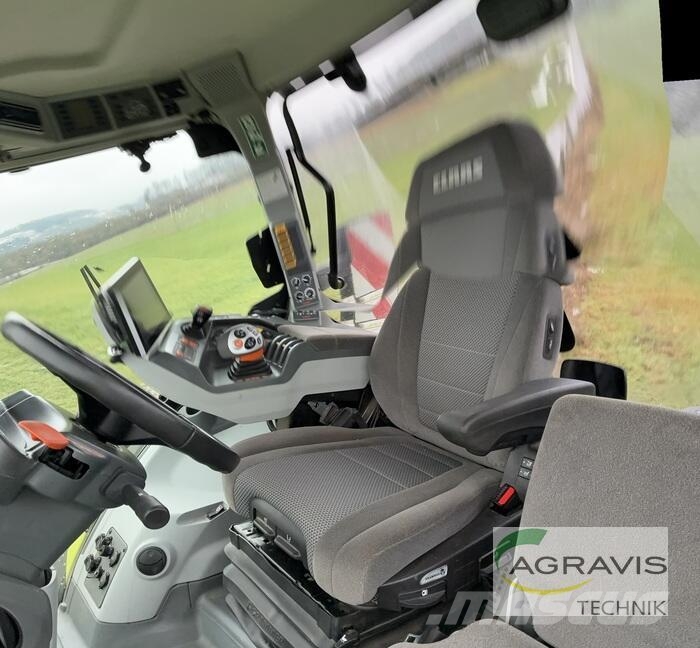CLAAS AXION 810 CMATIC CEBIS Traktoren