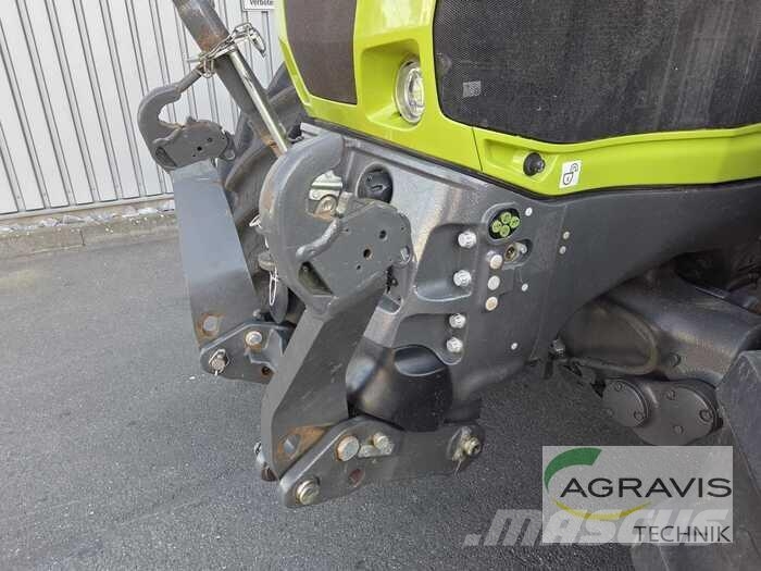 CLAAS AXION 810 CMATIC CEBIS Traktoren