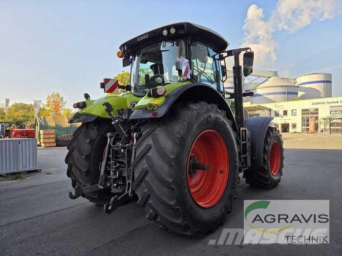 CLAAS AXION 810 CMATIC CEBIS Traktoren