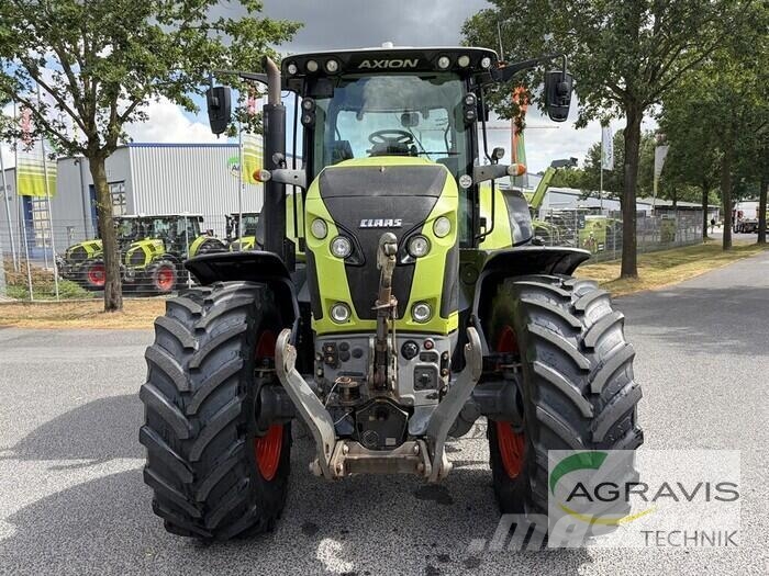 CLAAS AXION 810 CMATIC TIER 4F 트랙터