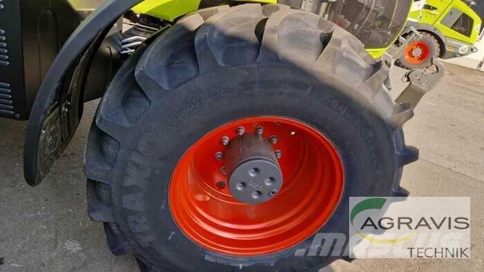 CLAAS AXION 830 CMATIC CEBIS Traktori