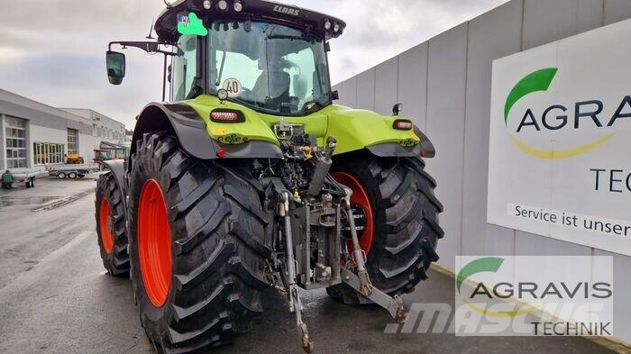 CLAAS AXION 850 트랙터