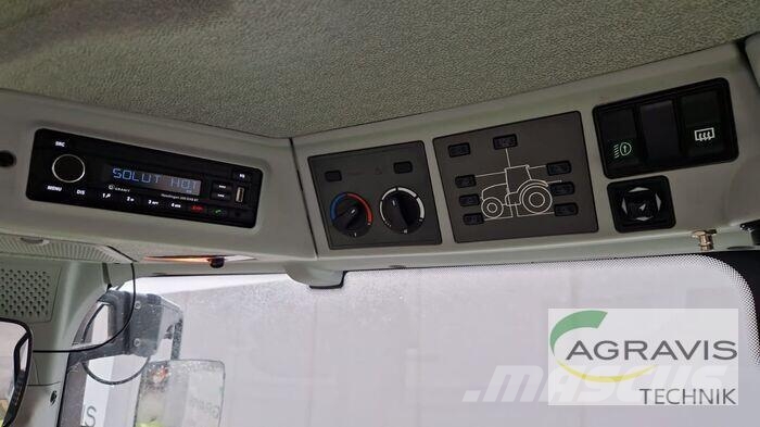 CLAAS AXION 850 트랙터