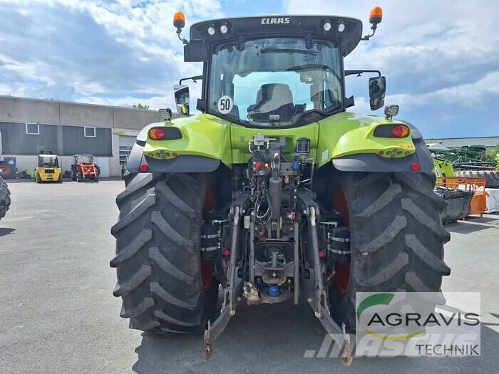 CLAAS AXION 870 CMATIC Traktorji