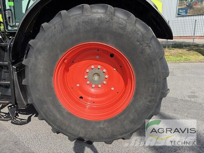 CLAAS AXION 920 CMATIC CEBIS الجرارات