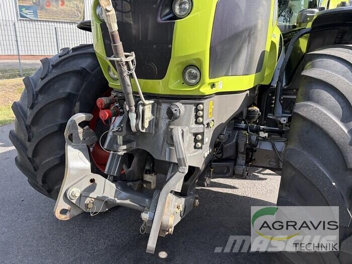 CLAAS AXION 920 CMATIC CEBIS الجرارات