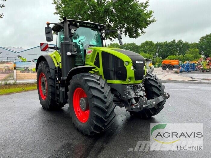 CLAAS AXION 930 CMATIC CEBIS Traktori