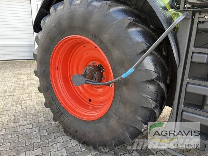 CLAAS AXION 930 CMATIC CEBIS Trattori