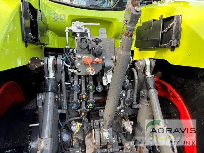 CLAAS AXION 940 CMATIC CEBIS الجرارات