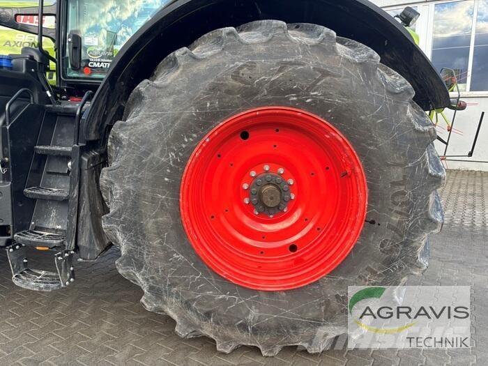 CLAAS AXION 960 CMATIC CEBIS Tractors