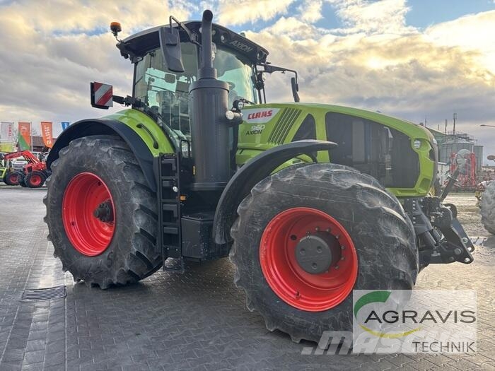 CLAAS AXION 960 CMATIC CEBIS Tractors