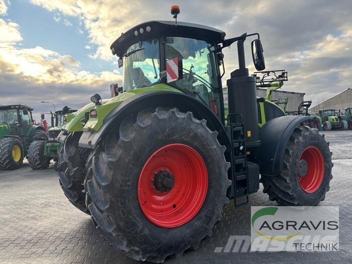 CLAAS AXION 960 CMATIC CEBIS Tractors