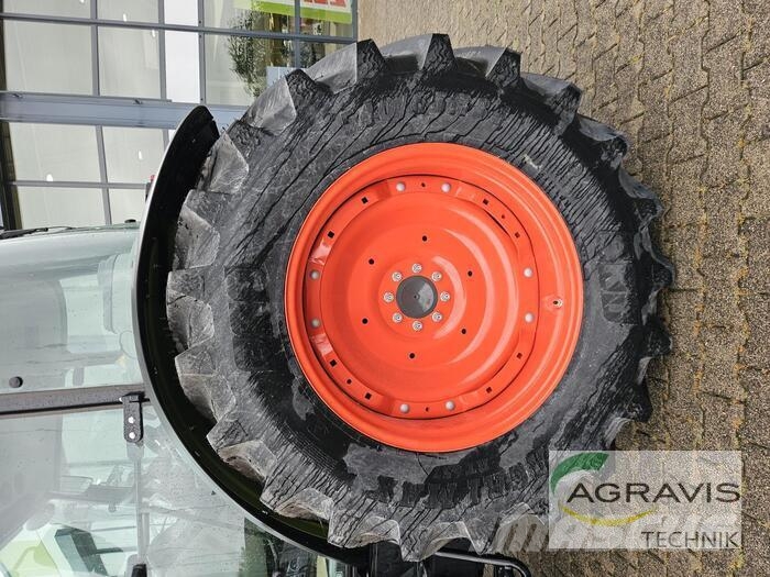 CLAAS AXOS 2.105 ADVANCED Traktori