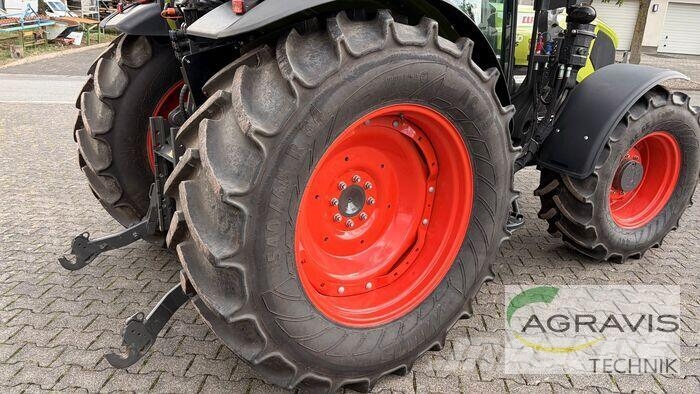 CLAAS AXOS 240 ADVANCED 트랙터