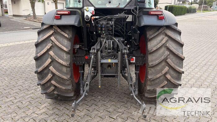 CLAAS AXOS 240 ADVANCED 트랙터