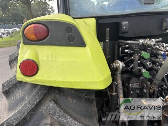 CLAAS AXOS 340 C Traktoren