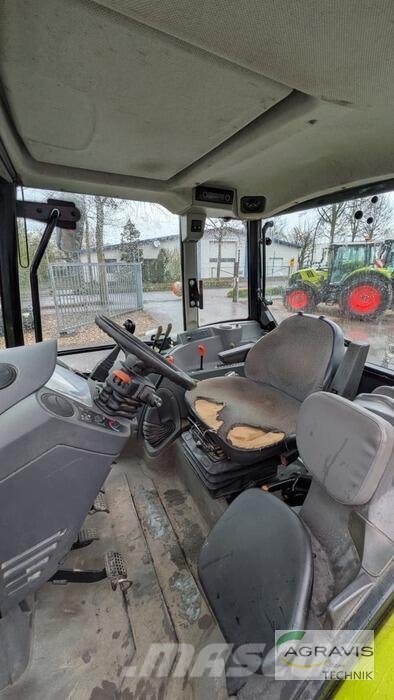 CLAAS AXOS 340 CL Traktory