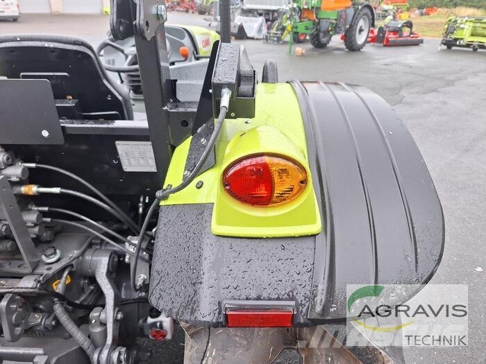 CLAAS ELIOS 2.75 PLATTFORM TREND الجرارات