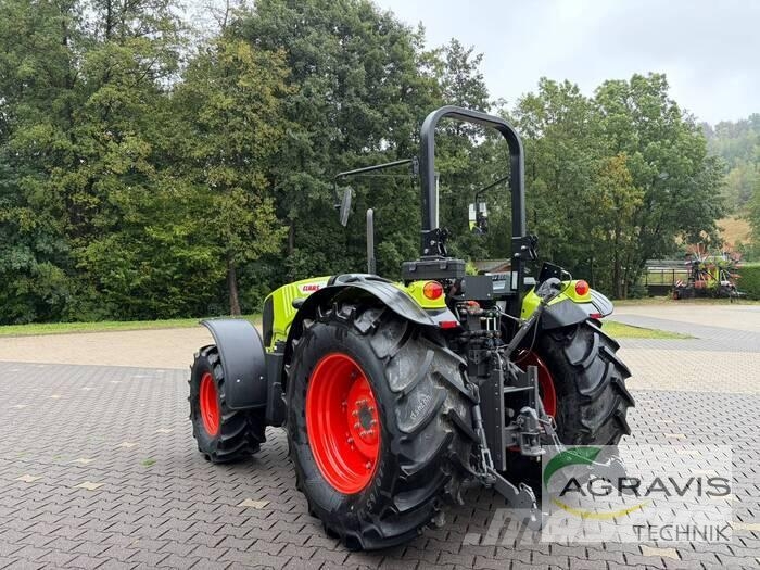 CLAAS ELIOS 2.75 PLATTFORM TREND الجرارات