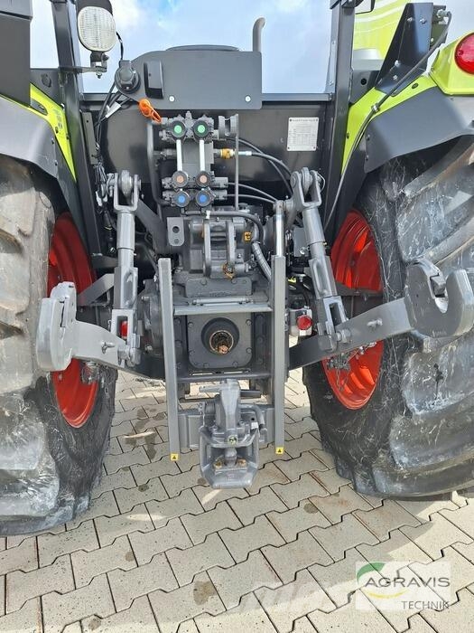 CLAAS ELIOS 2.75 PLATTFORM TREND トラクター