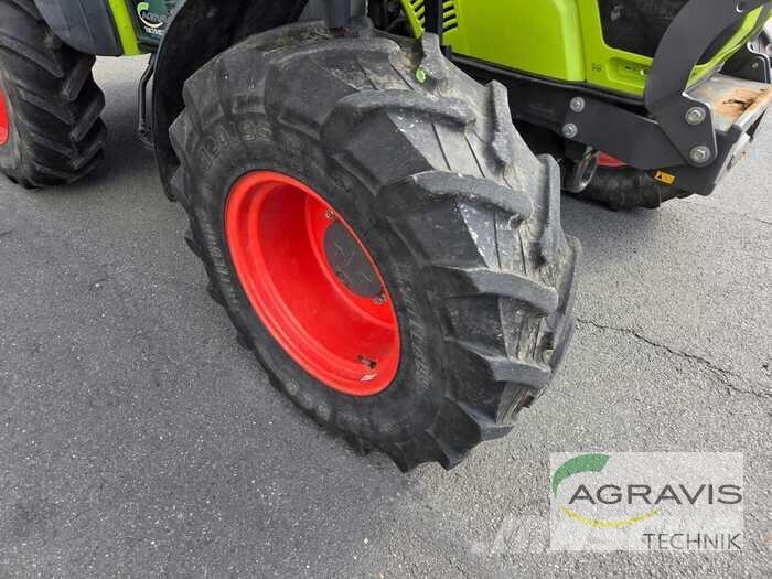 CLAAS ELIOS 220 Tractoren