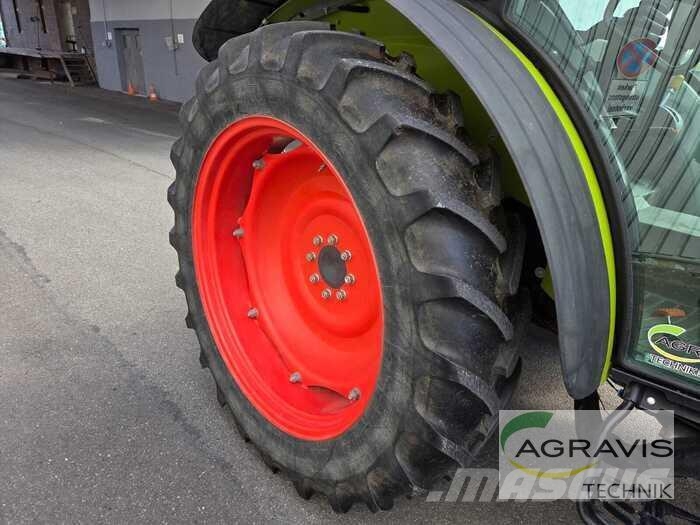 CLAAS ELIOS 220 Tractoren