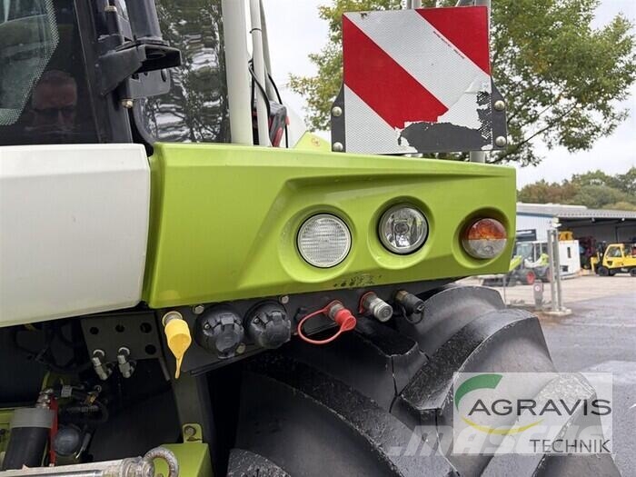 CLAAS JAGUAR 950 Selbstfahrende Häcksler