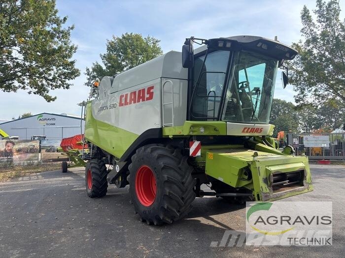CLAAS LEXION 530 + SW C600 Ceifeiras debulhadoras